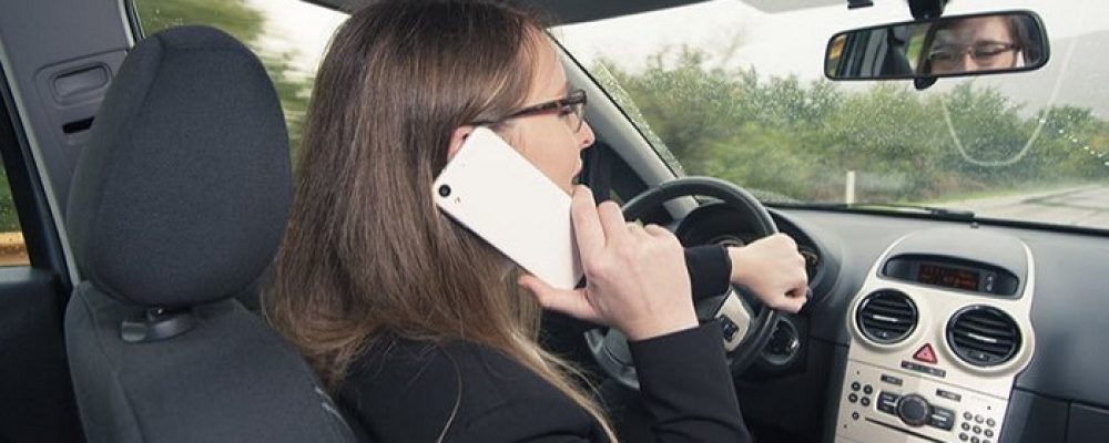 Florida Cell Phone Driving Laws Explained